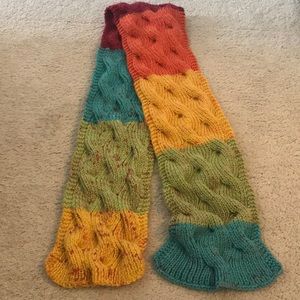 Reversible multi colored cable scarf